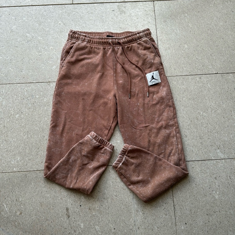 Nike Jordon flight sweat pant.  Large